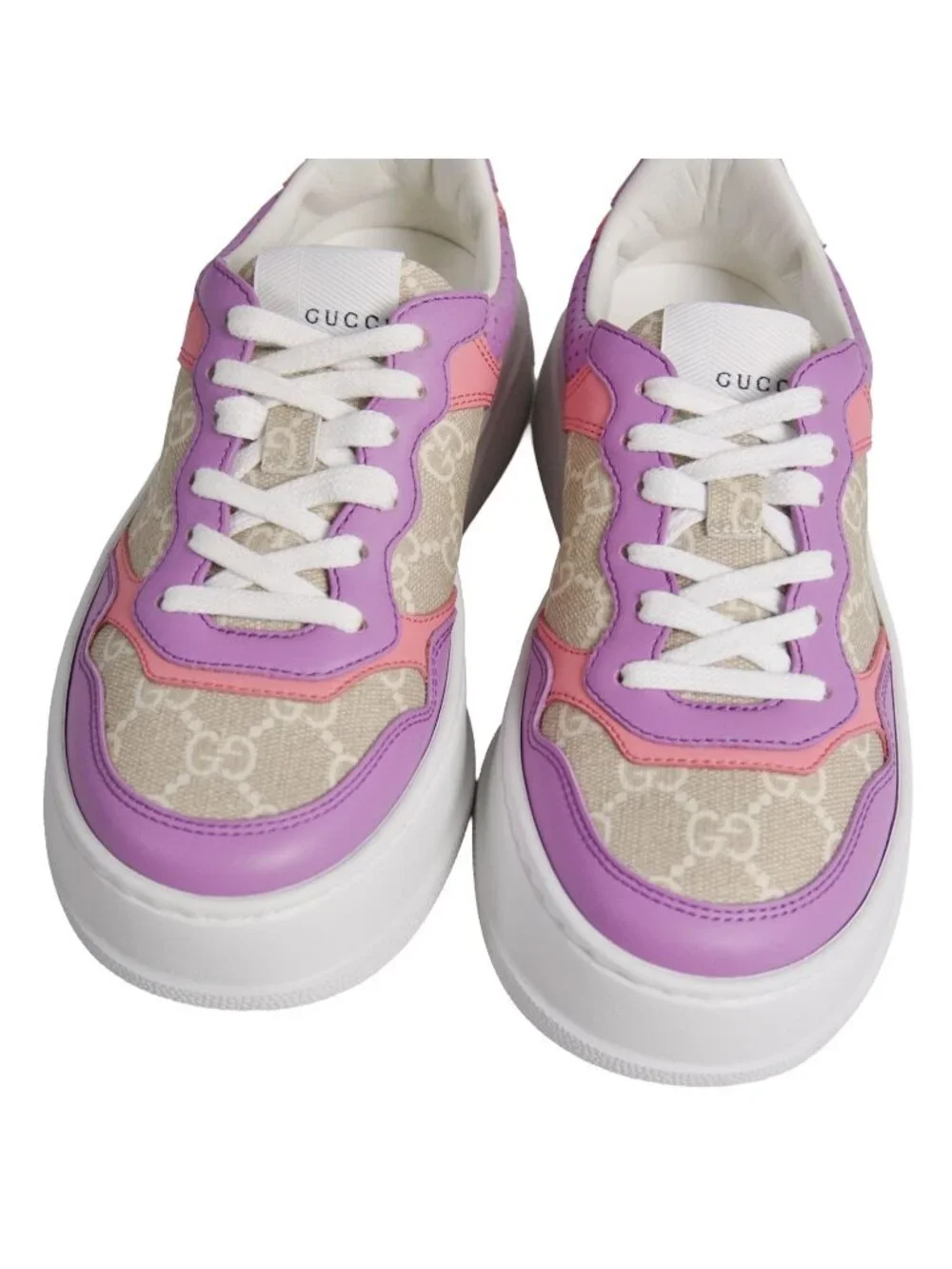 Gucci Sneakers Low Cut GG Supreme Leather